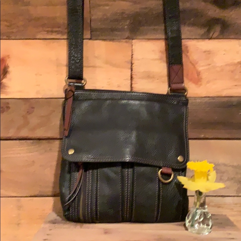 Pristine black leather Fossil crossbody bag